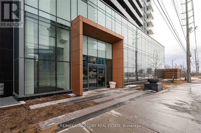 Photo - 7895 Jane St Unité 2014