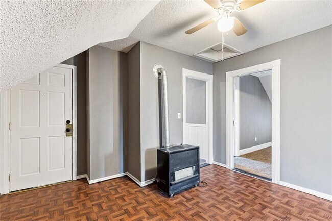 Photo - 92 Centre St Unit 3