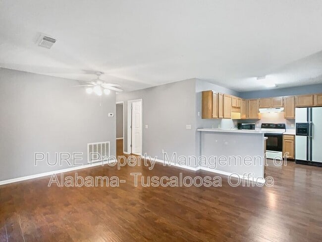 Photo - 2751 Meadowlark Ln