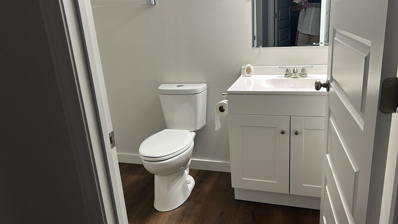 Photo - 1090 McRae St