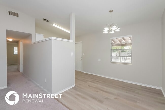 Photo - 5290 48th Ave N