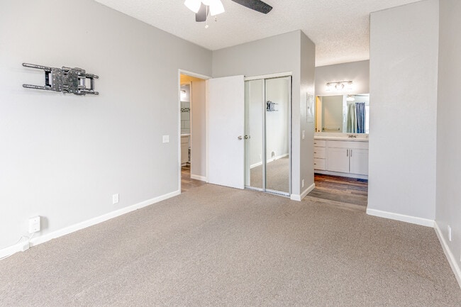 Photo - 91-217-217 Hanapouli Cir