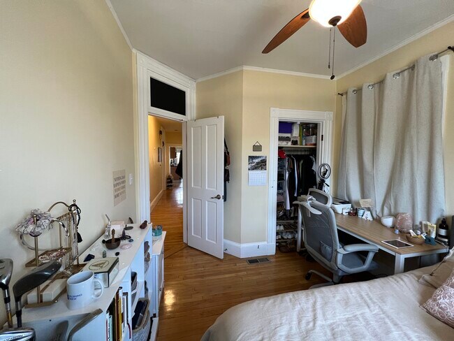 Photo - 176 Elm St Unit 1