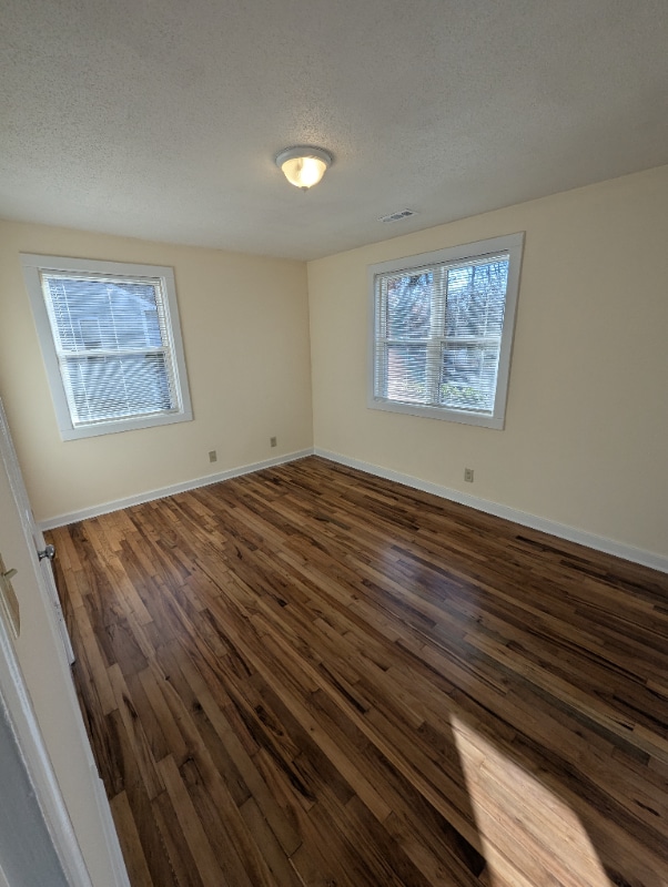 Photo - 4 Maple Leaf Ct