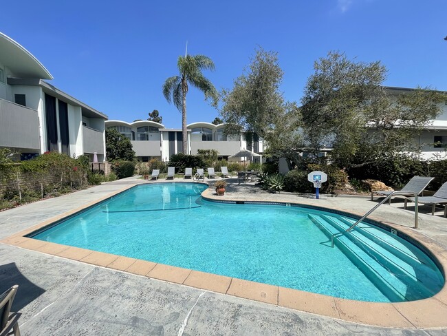 Photo - 4723 La Villa Marina Ln Unidad D