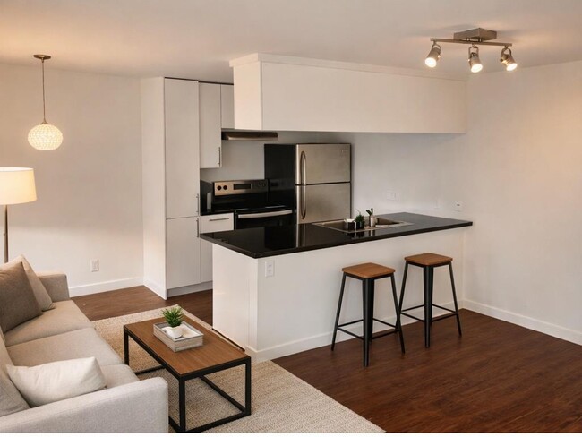 Photo - 415 W 39th St Unit 204, 209, 309