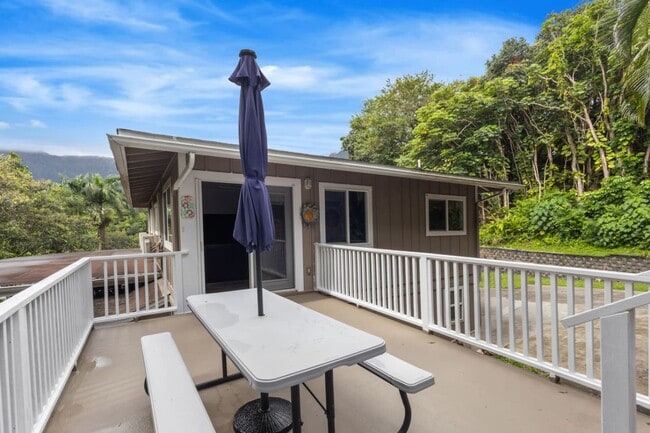 Photo - Heart of Ala Moana | W/D, AC, Free Parking