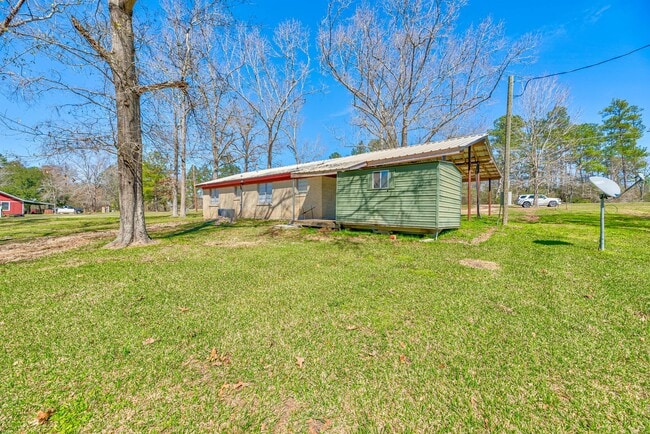 Photo - 11140 FM 256