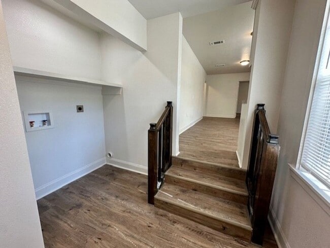 Photo - 4655 Fairfields Ave