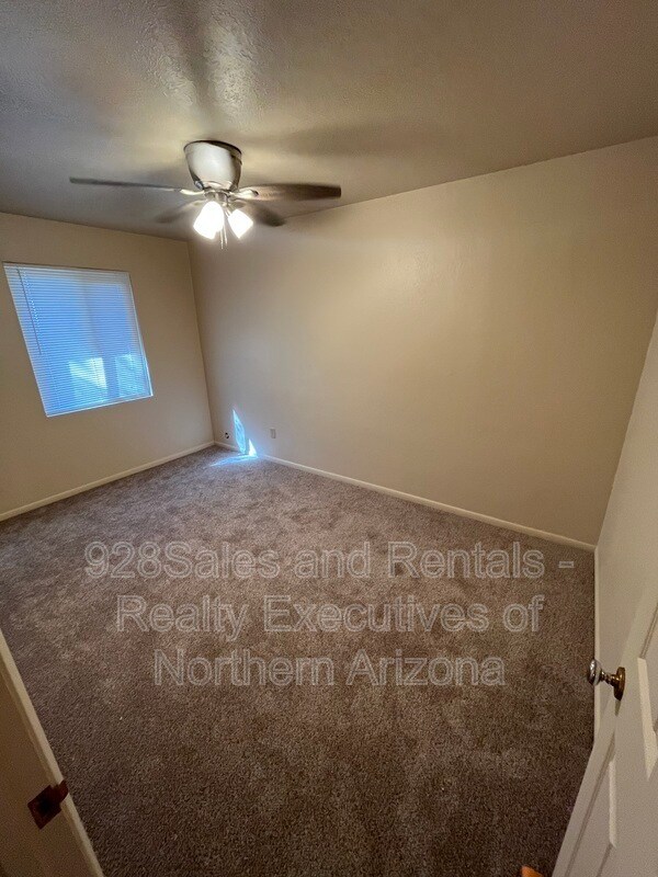 Photo - 2703 E Elder Dr