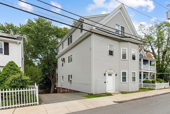 154-156A Franklin St Unit 2