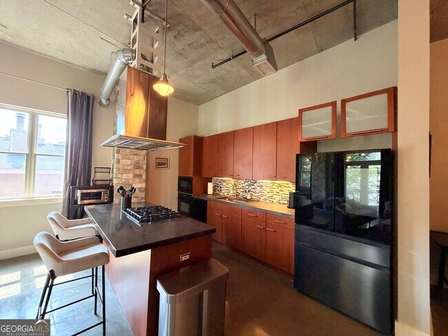 Photo - 206 11th St NE Unit 303