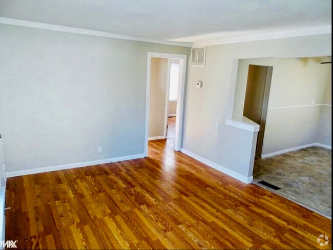 Building Photo - 20525 Woodward St Rental