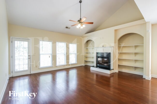 136 Janney Cir
