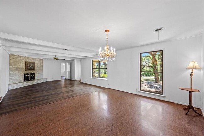 Photo - 7800 Hudson Loop