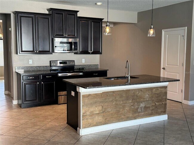 Photo - 19095 Andrea Lynn Ln