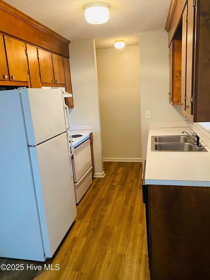 Photo - 2012 Tower Pl Unit 9