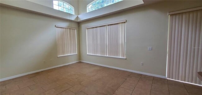 Photo - 356 Monroe Cir
