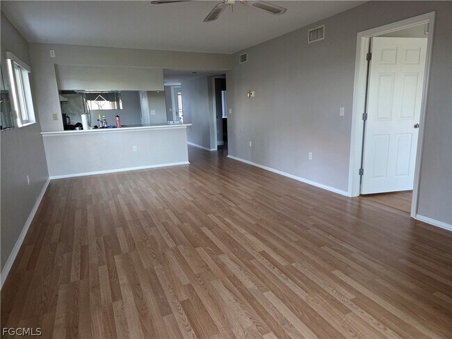 Photo - 232 Pebble Beach Blvd Unidad 104