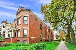 Building Photo - 3287 W Wrightwood Ave Unit 1 Rental