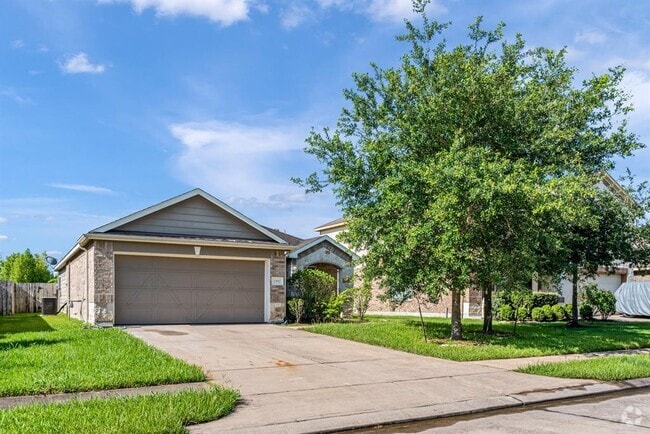 Building Photo - 13112 Trail Manor Dr Rental