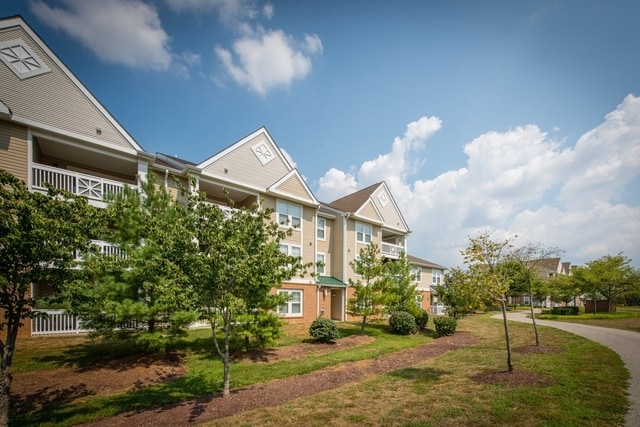 Photo - Sheffield Greens Apartments