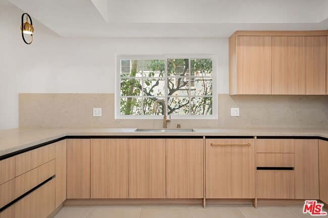 9921 Durant Dr Unit 1