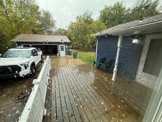 Photo - 207 Evans Ave