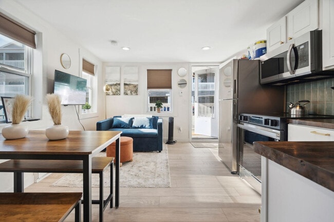 Building Photo - 4 Keefe Ave Unit FL1-ID1333571P