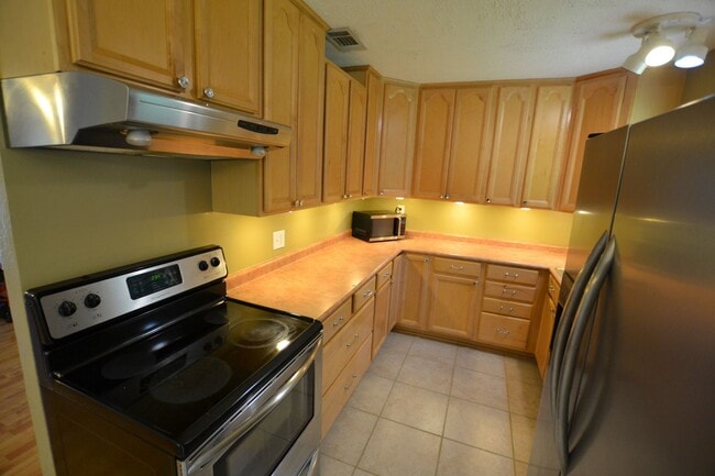 Photo - West Feliciana School District! 3 bedroom, 1.5 bath home in coveted Audubon Hills Subdiv