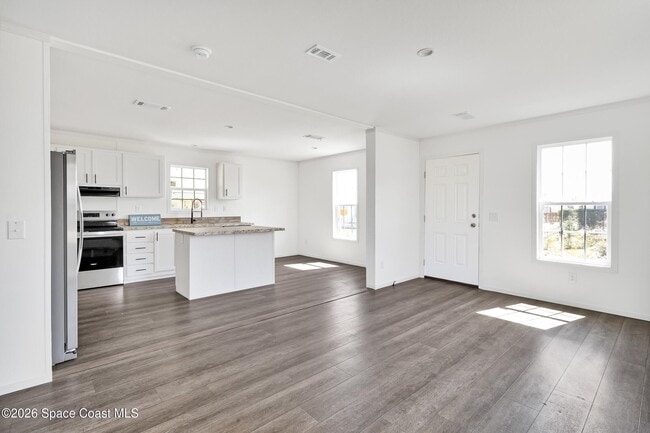 Photo - 6180 98th Ln