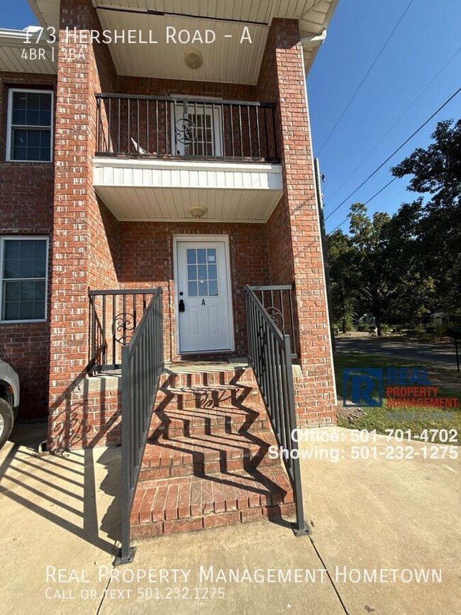 Building Photo - 173 Hershell Rd Unit A