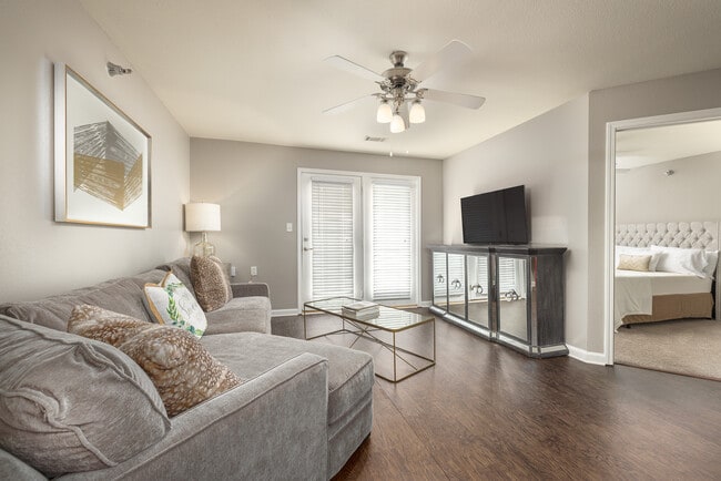 Photo - 73TwentyFive