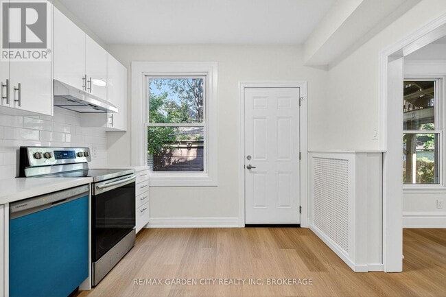 Photo - 104 Carrick Ave Unit MAIN