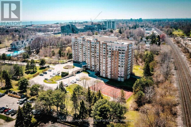 Photo - 1485 Lakeshore Rd E Unit 1012