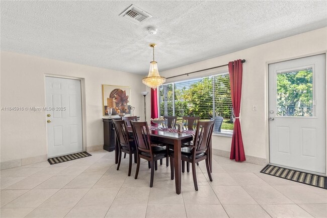 Photo - 1031 SE 14th Dr