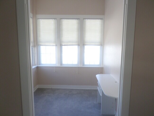 Photo - 67 State Ave