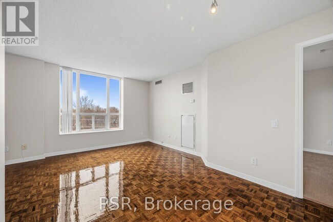 Photo - 515 Rosewell Ave Unit 602