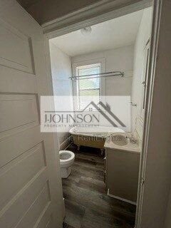 Photo - 830 N Van Buren St Unit D