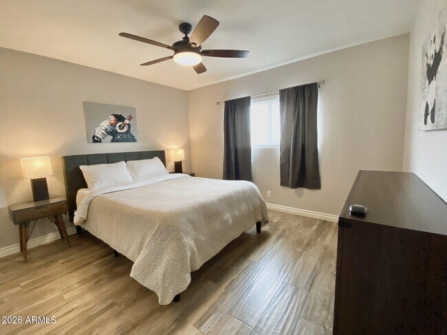 Photo - 2303 S Cottonwood Dr