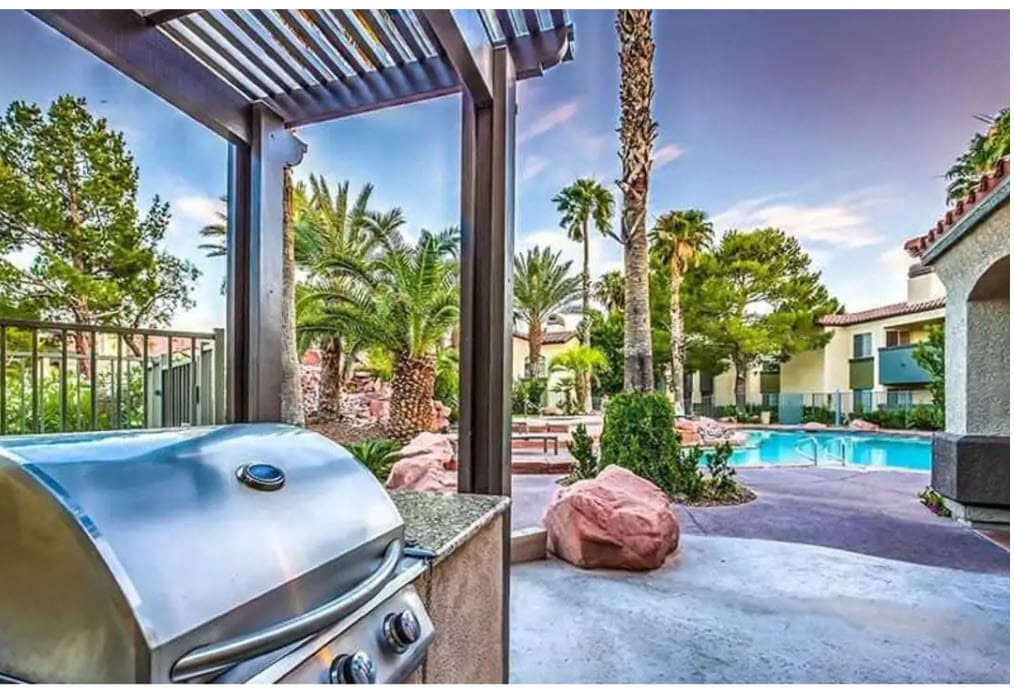 Photo - 5 Harcourt Dr