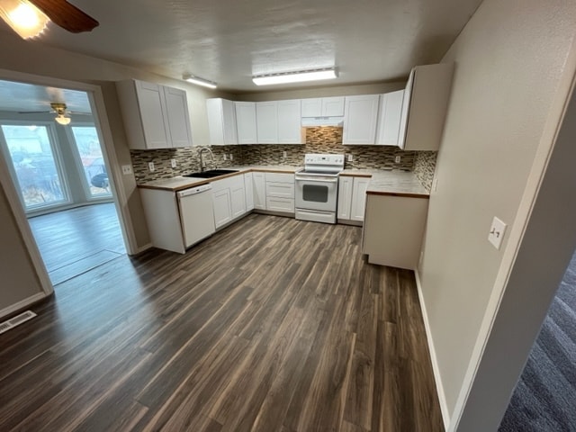 Photo - 175 6th Ave W House Unit Studio
