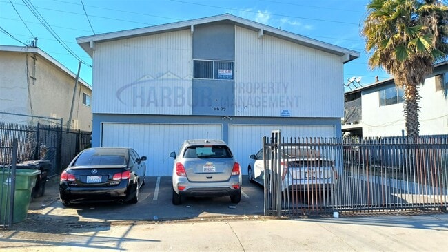 Photo - 16609 S Denver Ave