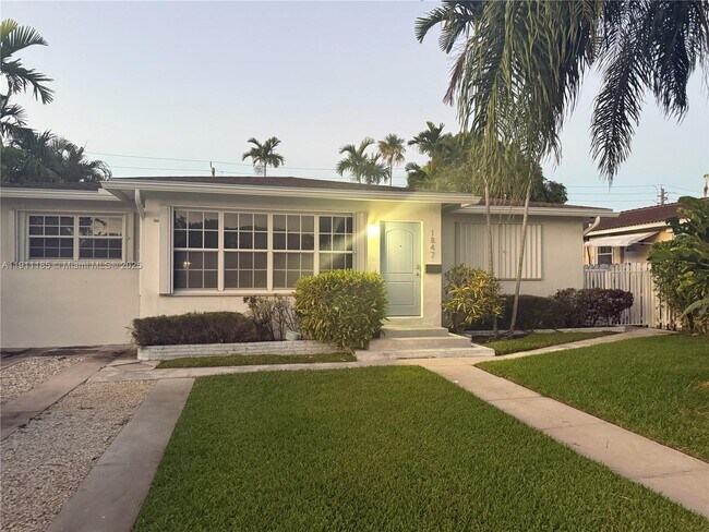 Photo - 1847 Wiley St