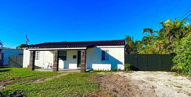 Photo - 6765 SW 17th St House