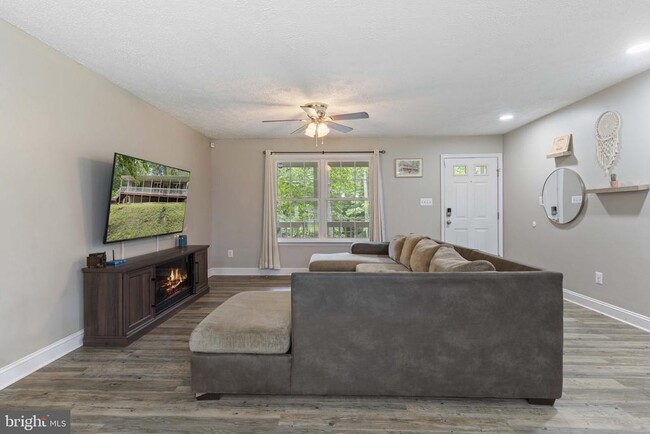 Photo - 12418 Red Rock Ct