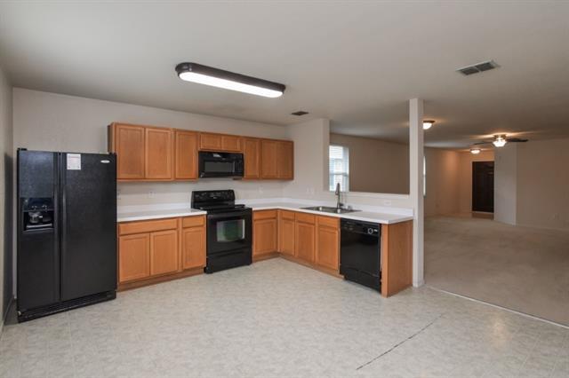 Photo - 1105 Wyatt Earp Dr