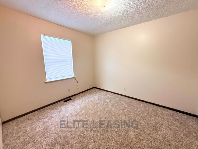 Photo - 2 Bedrooms | 1 Bathroom | Partial Fenced Yard