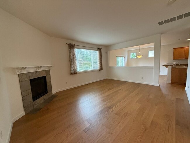 Living room - 235 245th Pl NE