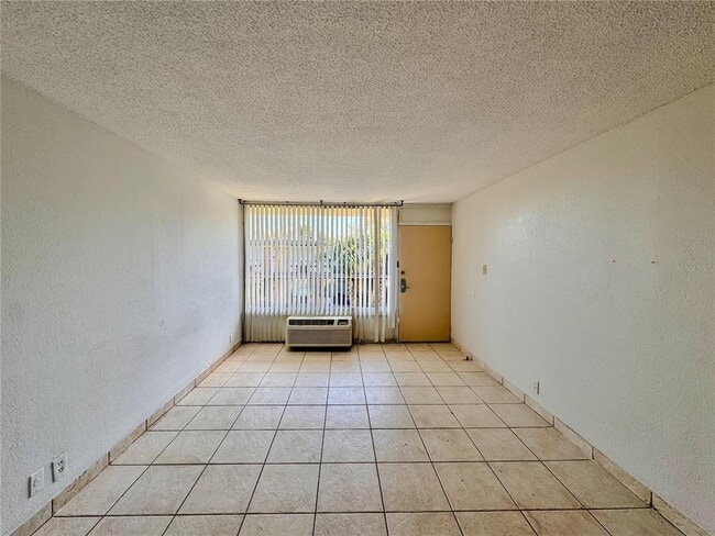 Photo - 7900 S Orange Blossom Trail Unidad 2066